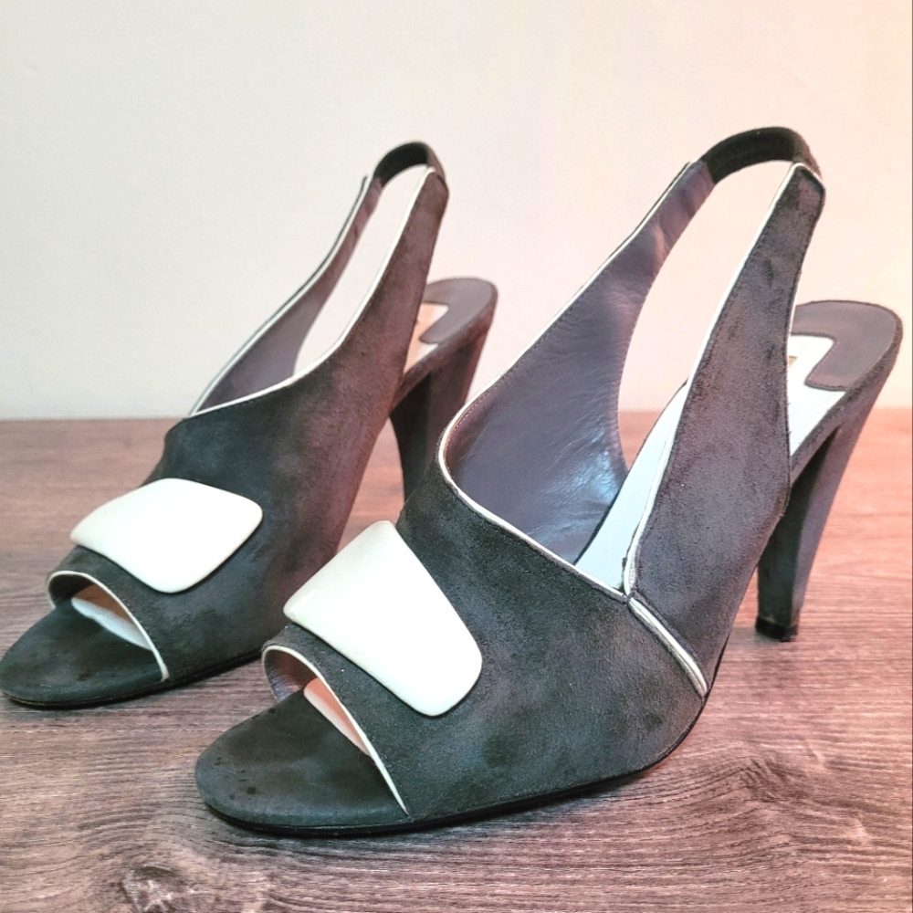 Max Studio designer fine white leather and dove grey suede sz 7 slingback heels